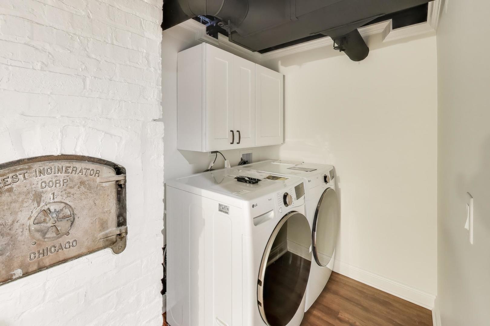 10162 S Longwood Drive, Chicago, IL 60643