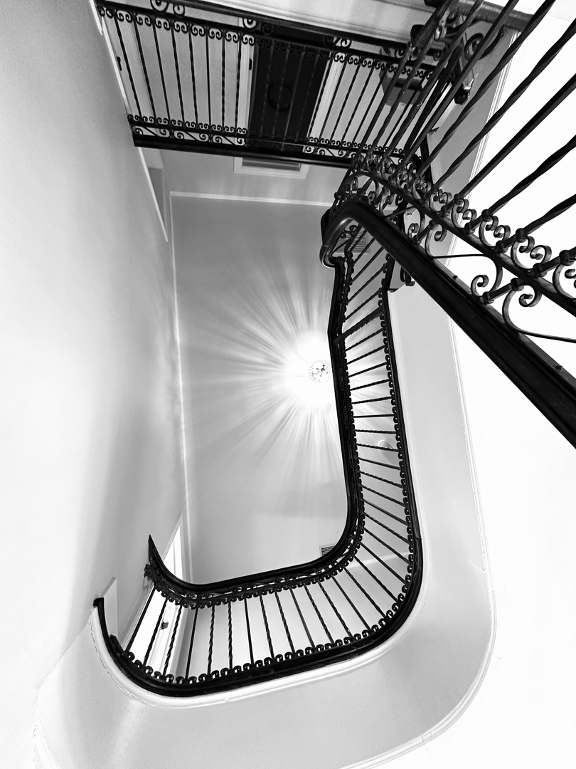 10162 S Longwood Drive, Chicago, IL 60643