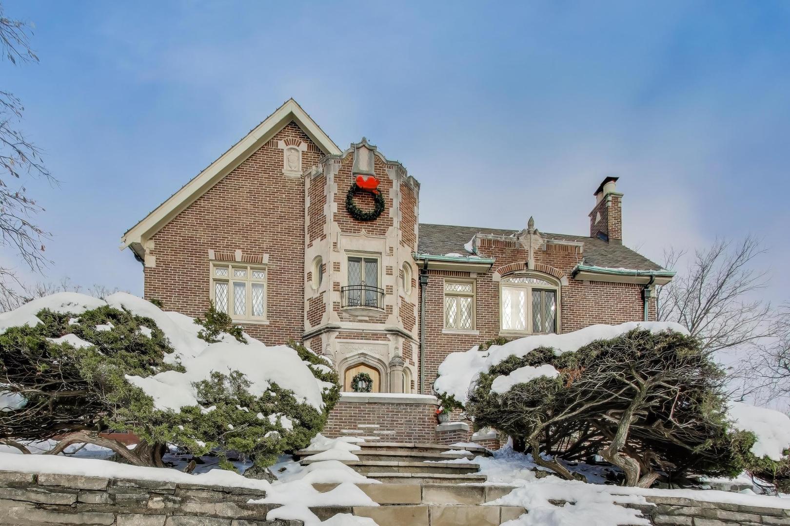 10162 S Longwood Drive, Chicago, IL 60643