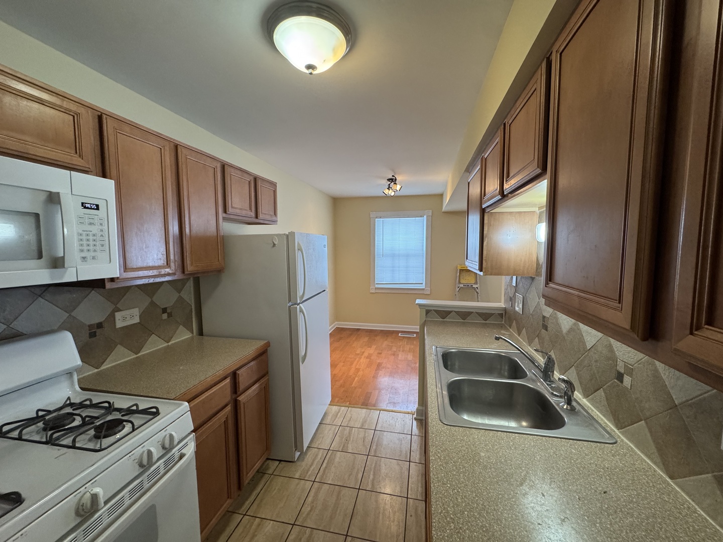 460 N Lake Shore Drive #460, Palatine, IL 60067