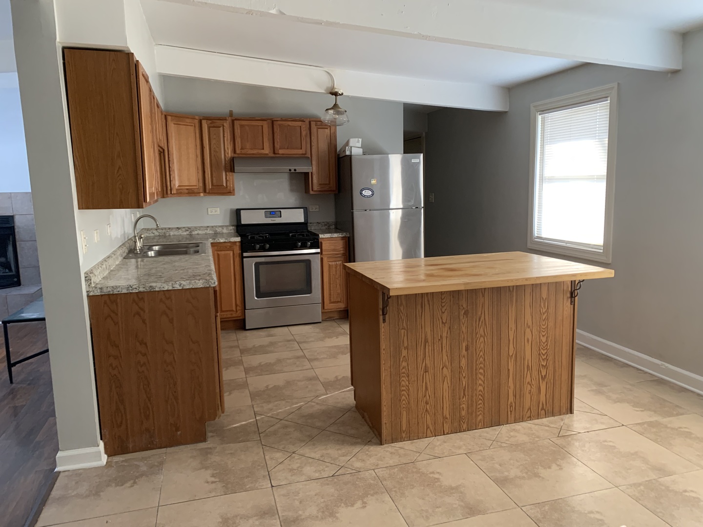 2301 Hermon Avenue, Zion, IL 60099