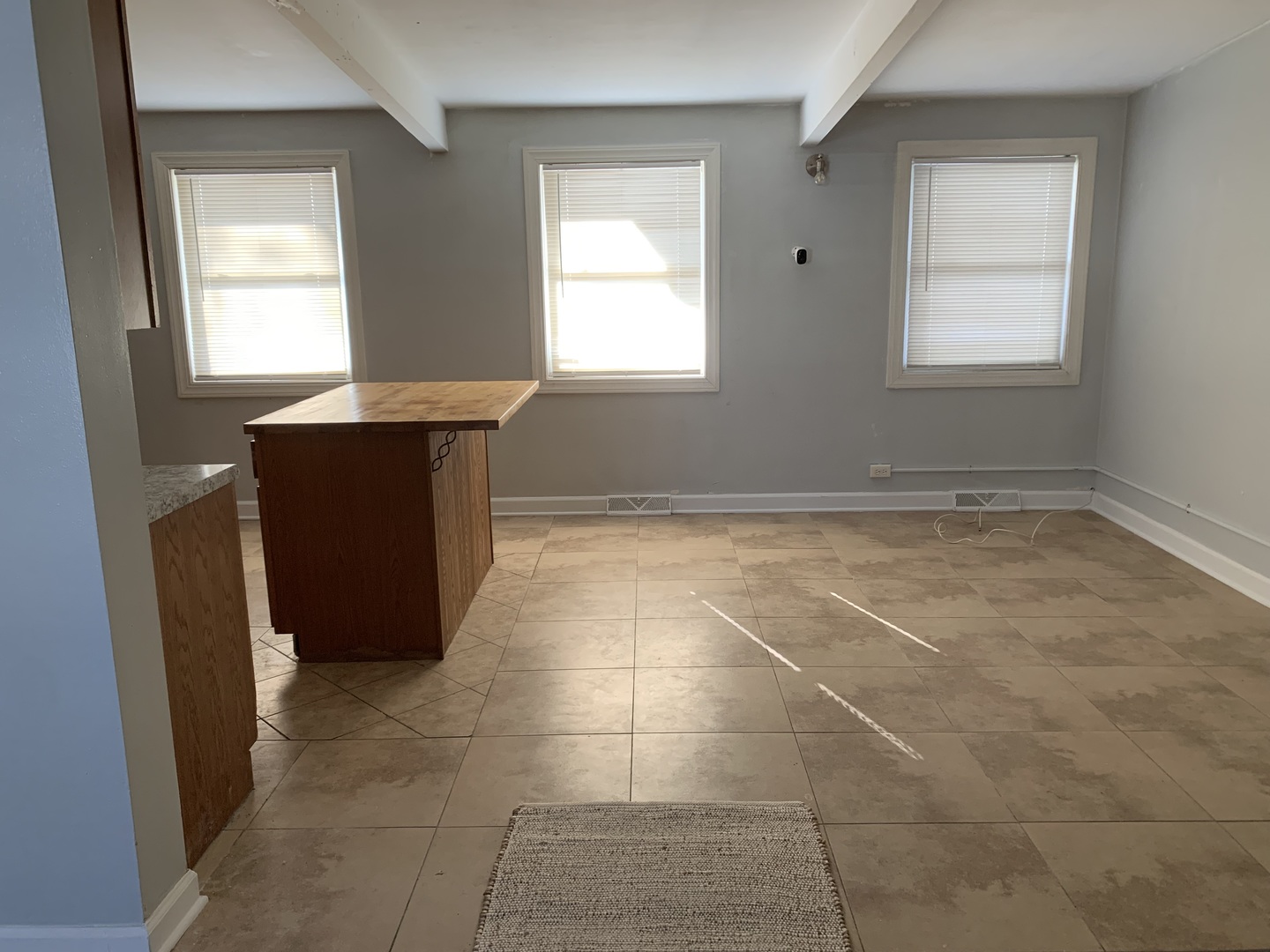 2301 Hermon Avenue, Zion, IL 60099