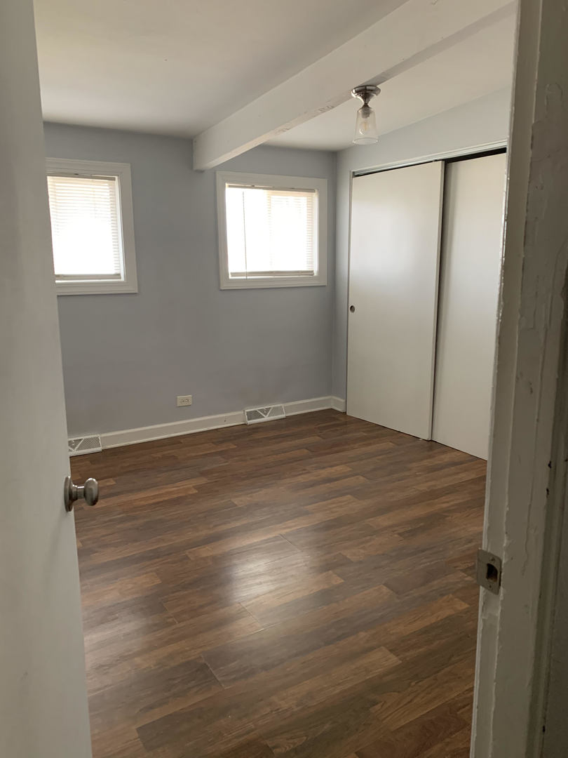 2301 Hermon Avenue, Zion, IL 60099