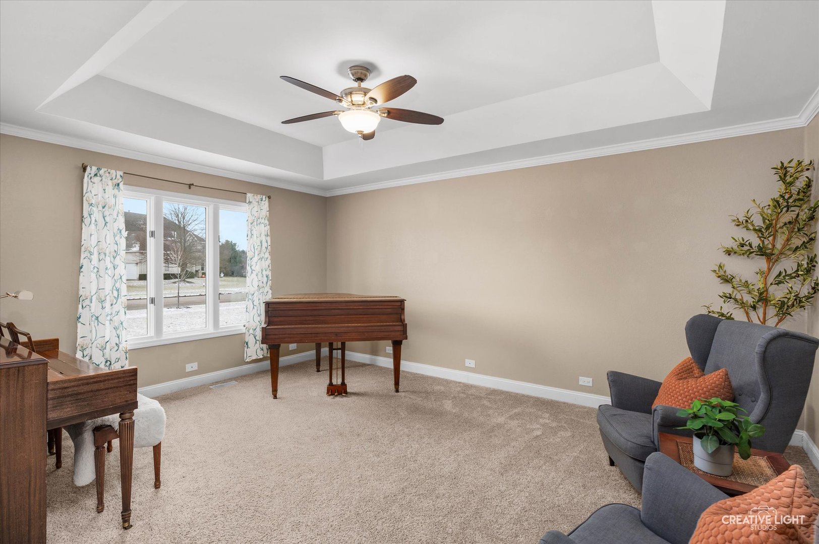 11039 Royal Porthcawl Drive, Naperville, IL 60564