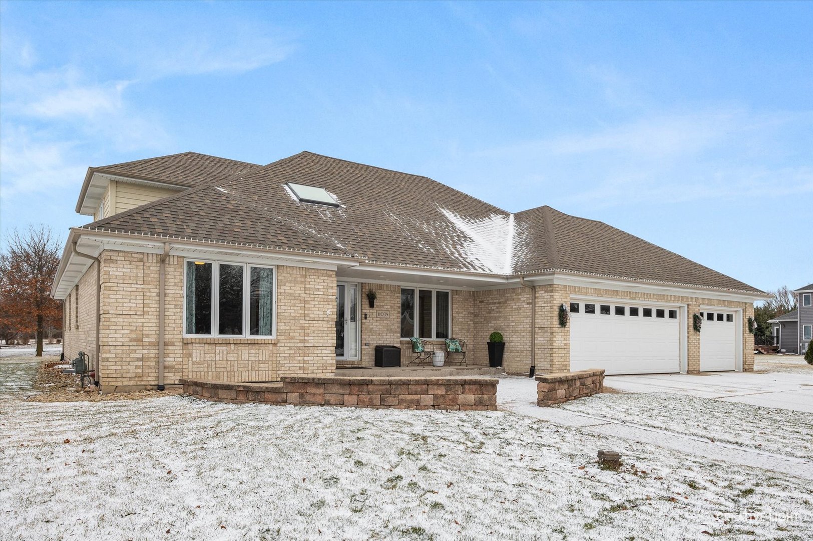 11039 Royal Porthcawl Drive, Naperville, IL 60564