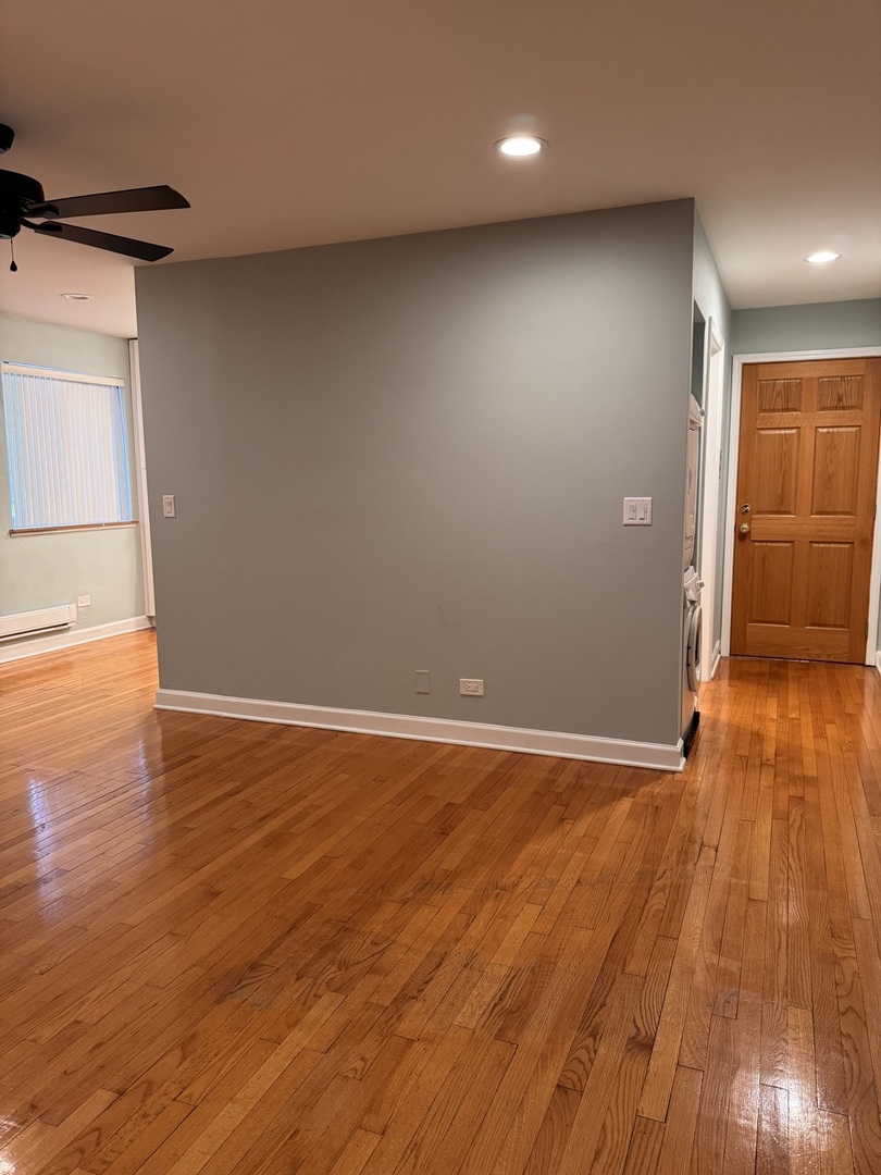 705 STROM Drive #2D, West Dundee, IL 60118