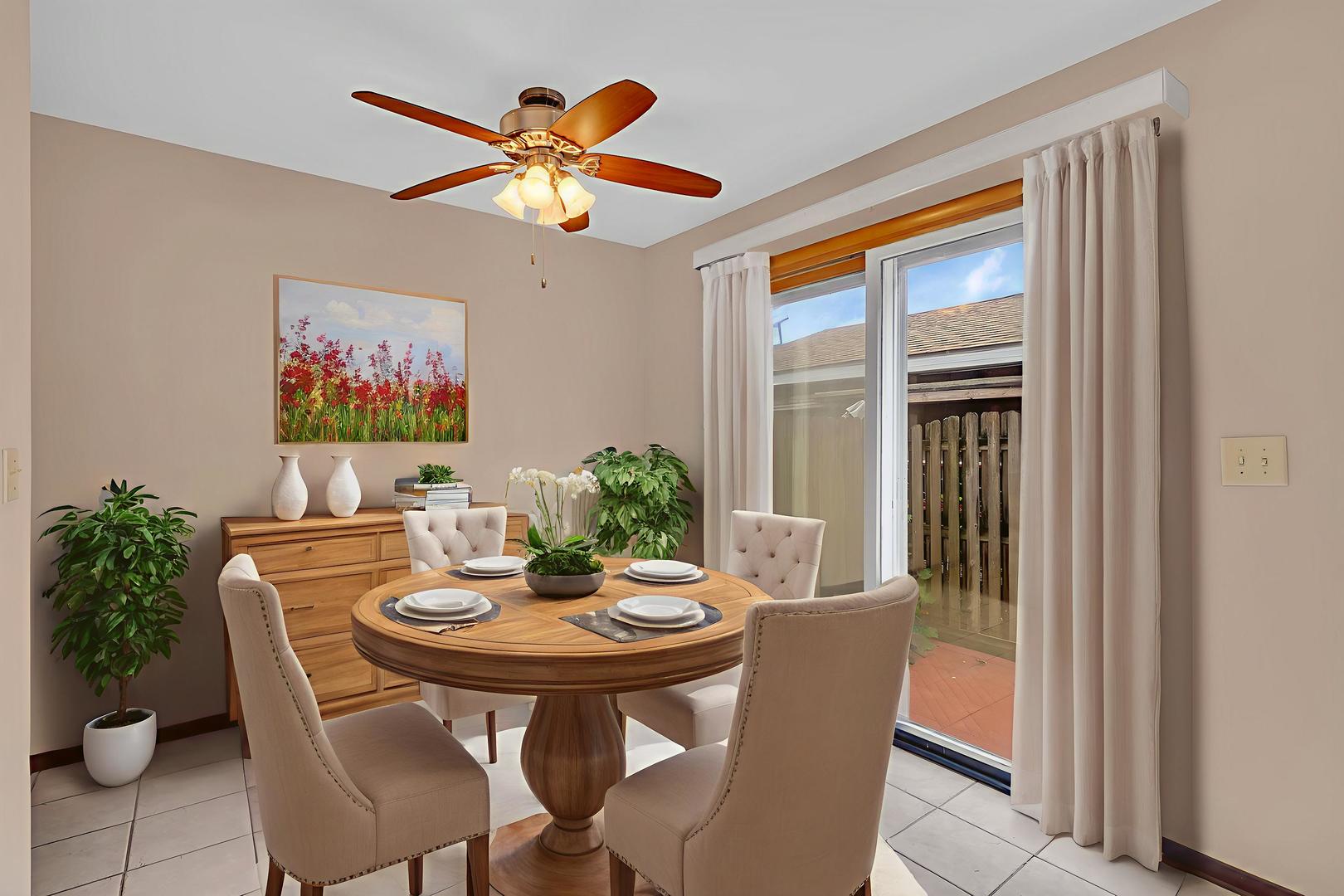 613 E 3rd Street, Lockport, IL 60441