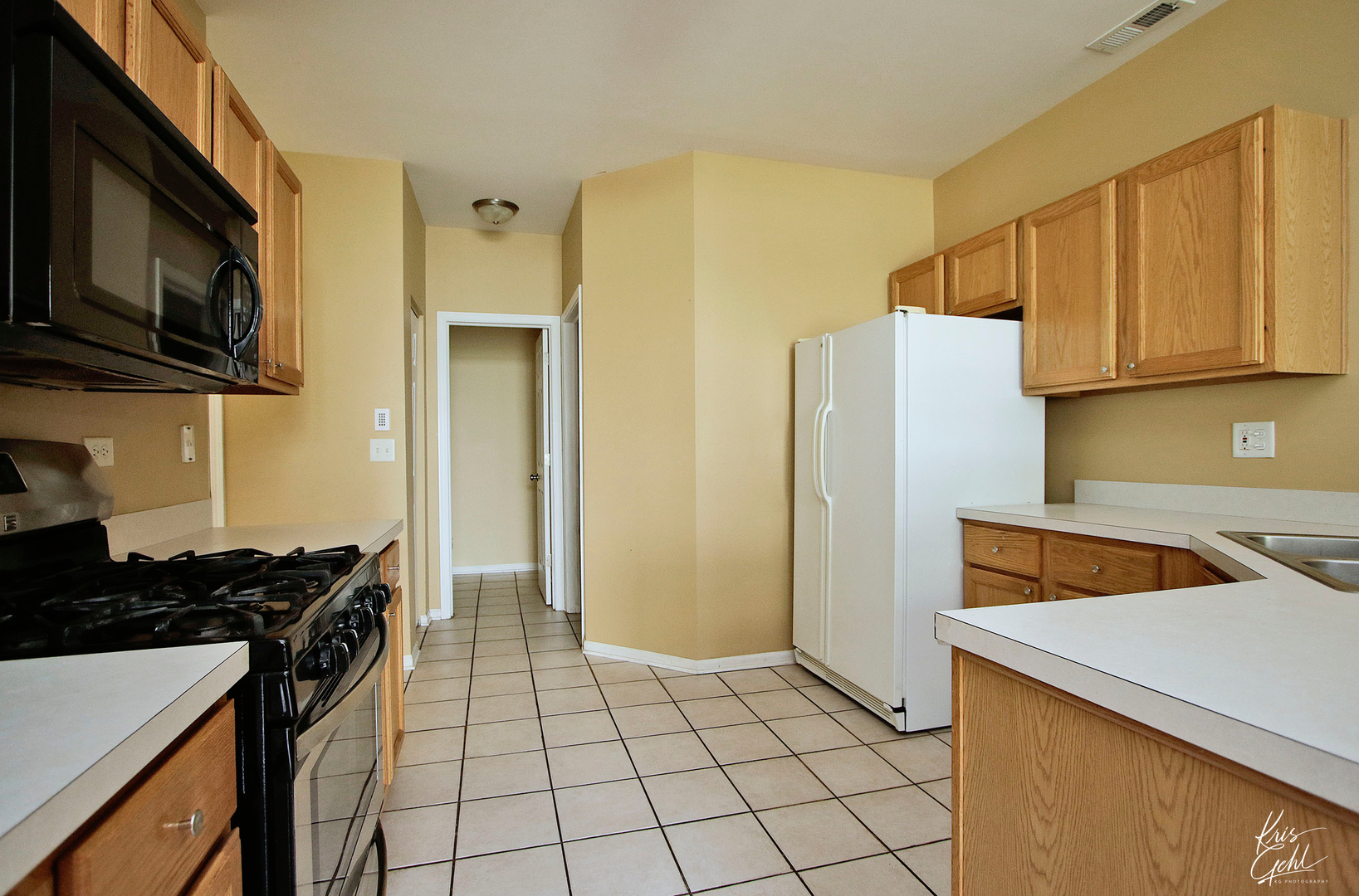 2806 Falling Waters Lane #2806, Lindenhurst, IL 60046