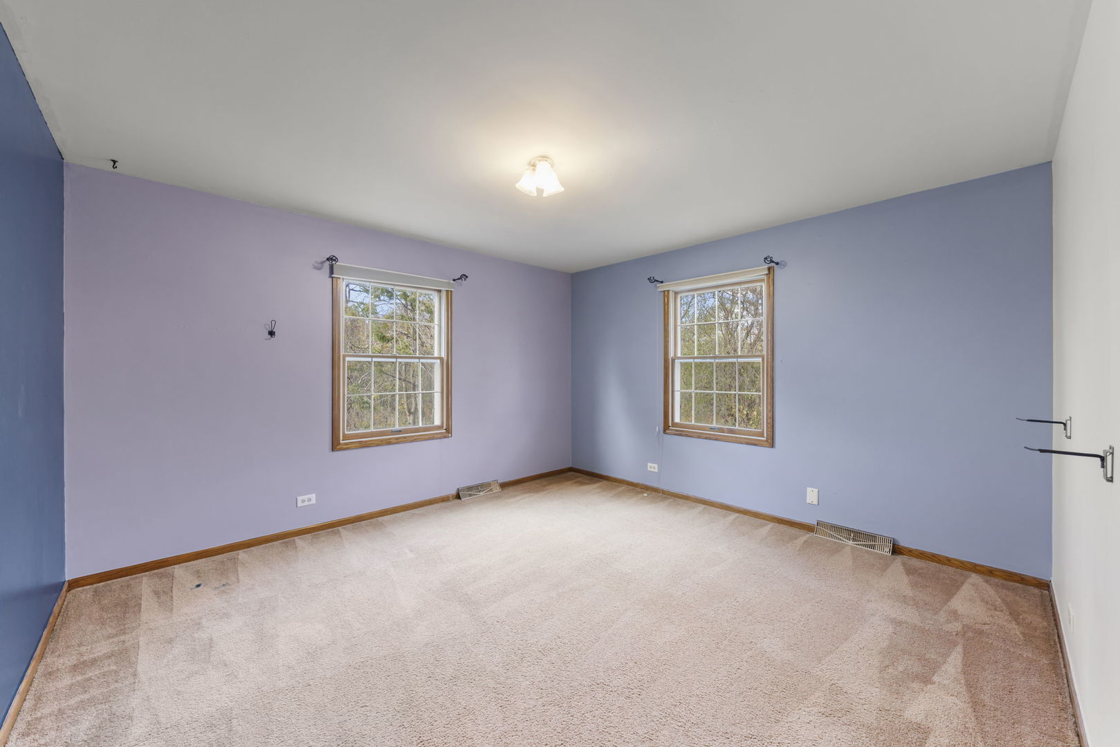 1150 Nottingham Lane, Elgin, IL 60120