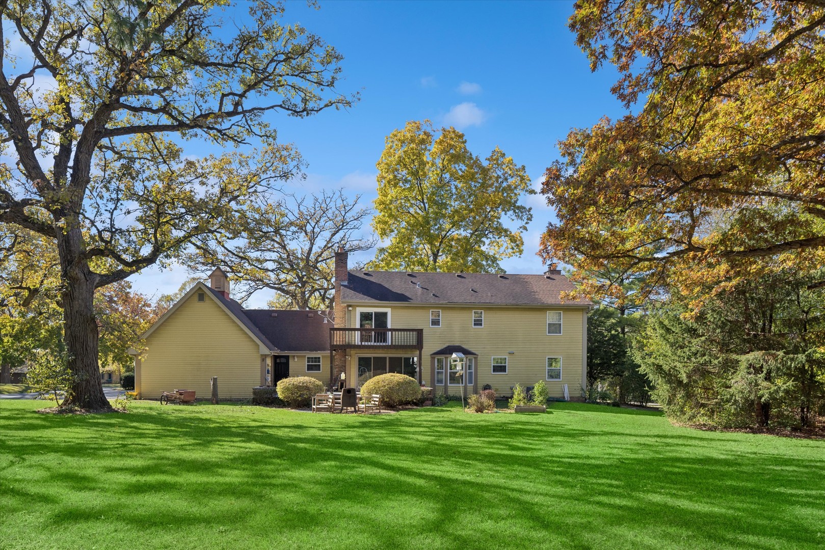 1150 Nottingham Lane, Elgin, IL 60120