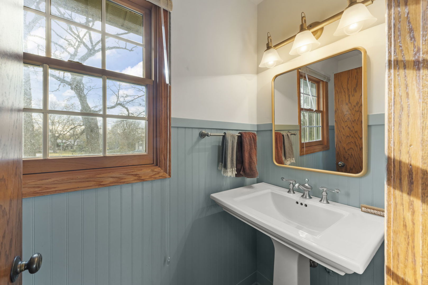 1150 Nottingham Lane, Elgin, IL 60120