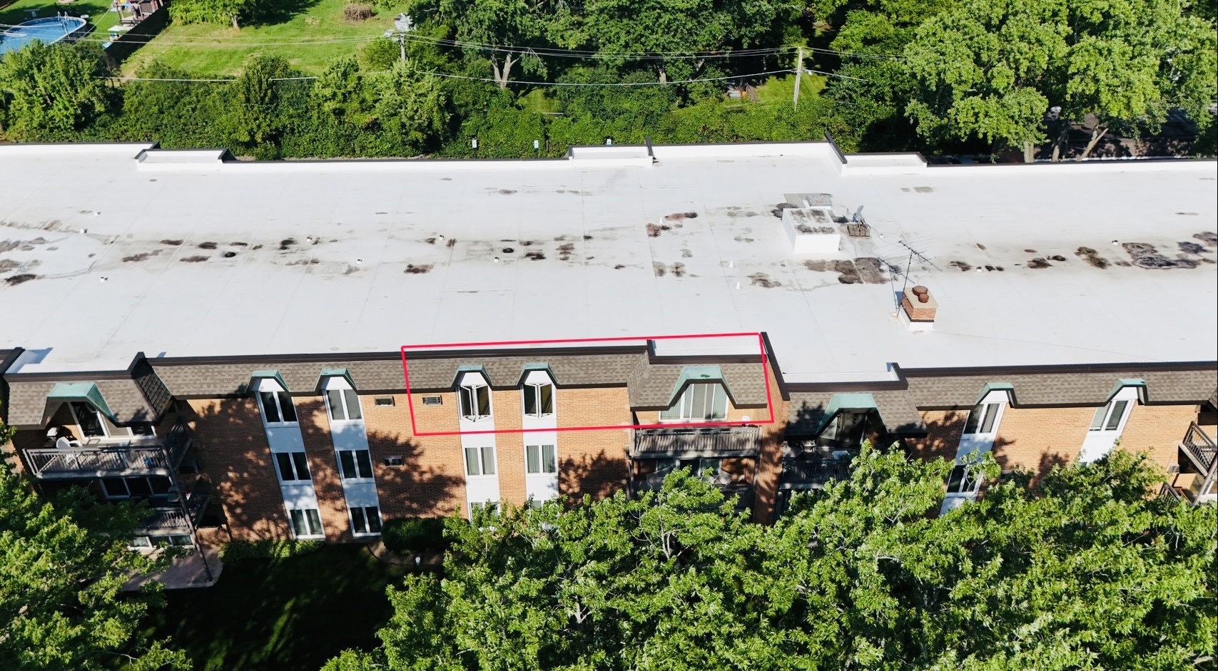 4250 Saratoga Avenue #L305, Downers Grove, IL 60515