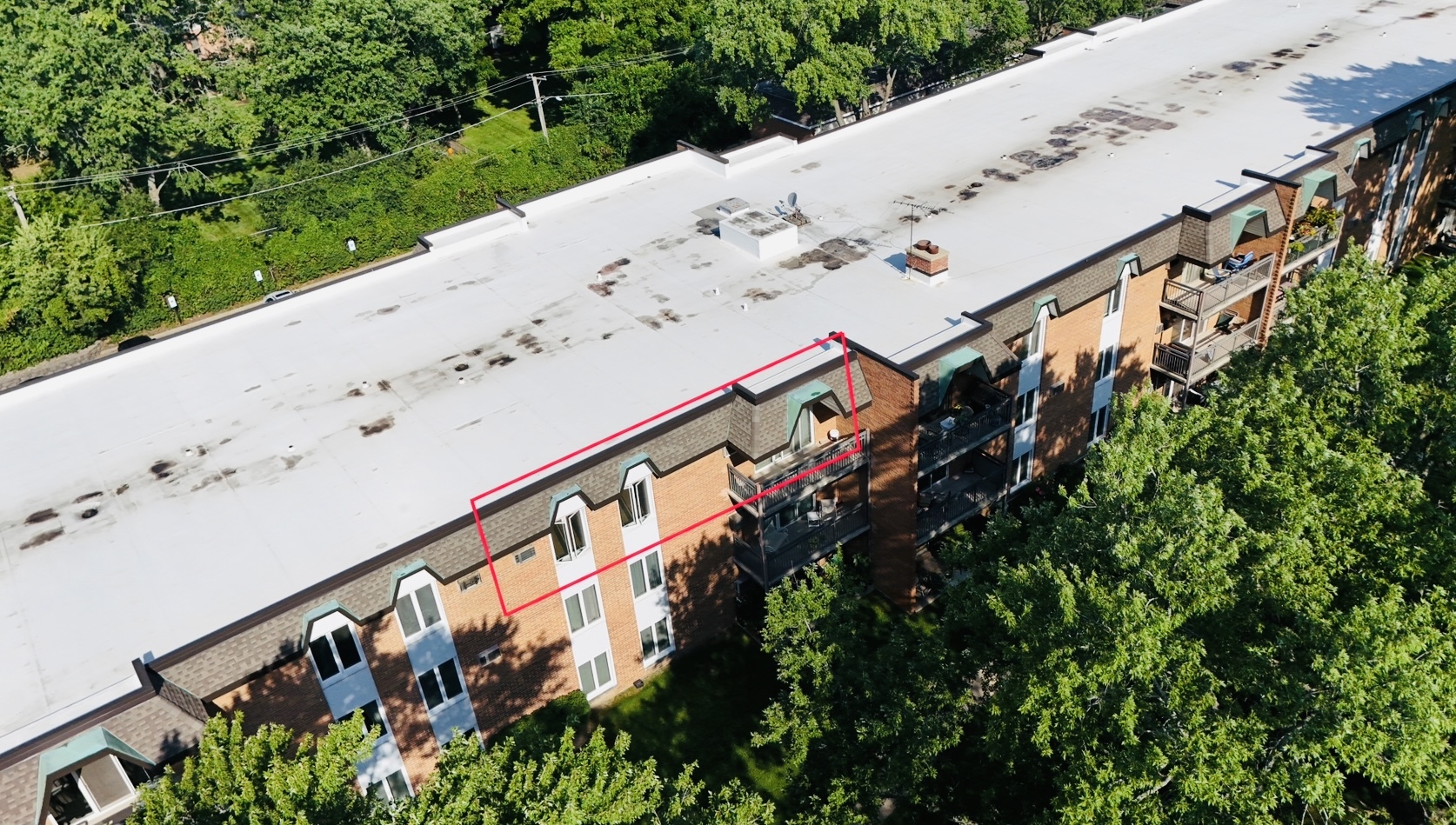 4250 Saratoga Avenue #L305, Downers Grove, IL 60515