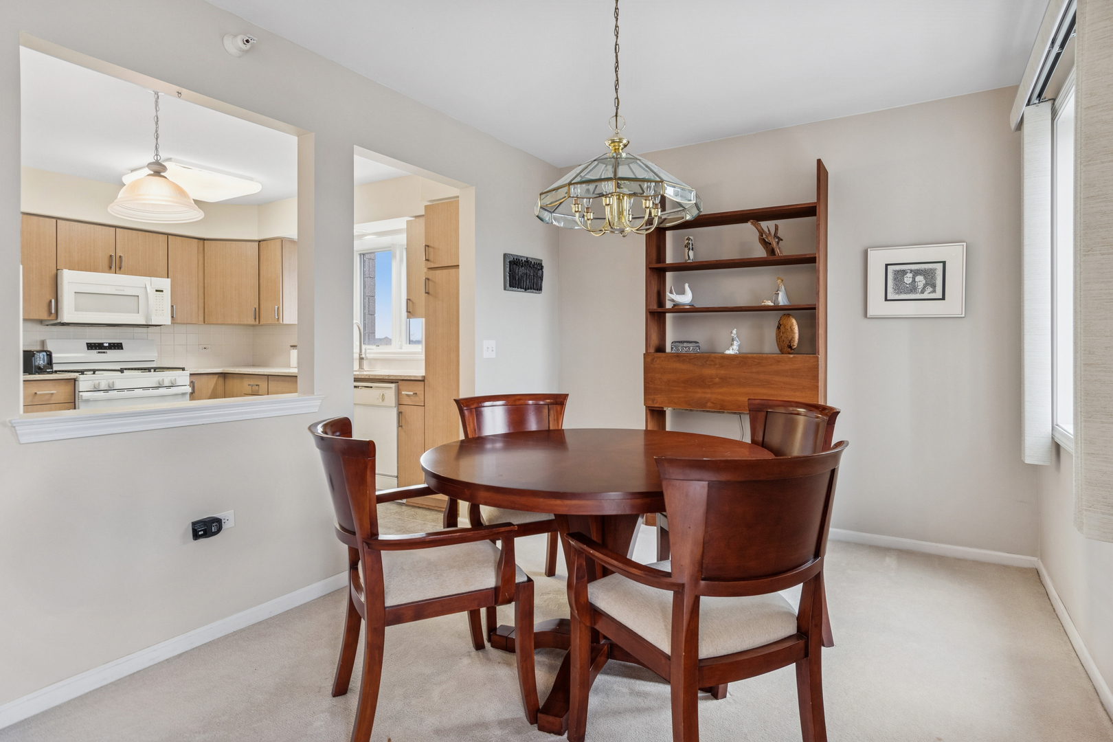 100 N Gary Avenue #408, Wheaton, IL 60187