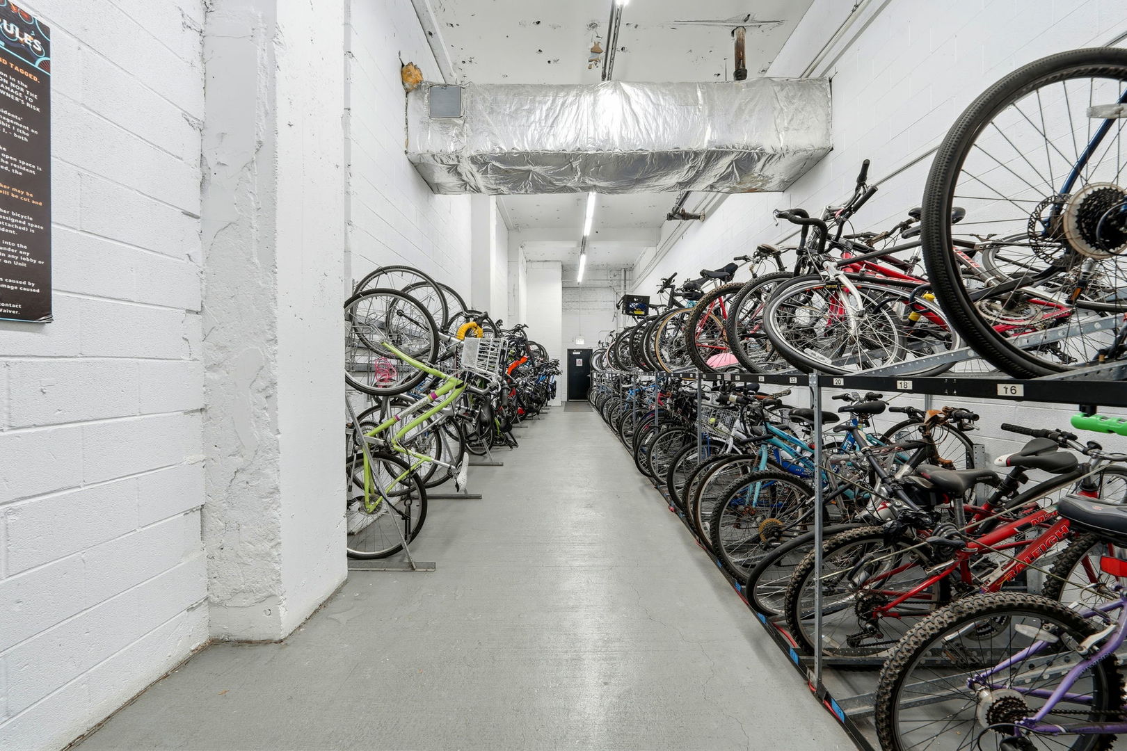 208 W Washington Street #611, Chicago, IL 60606