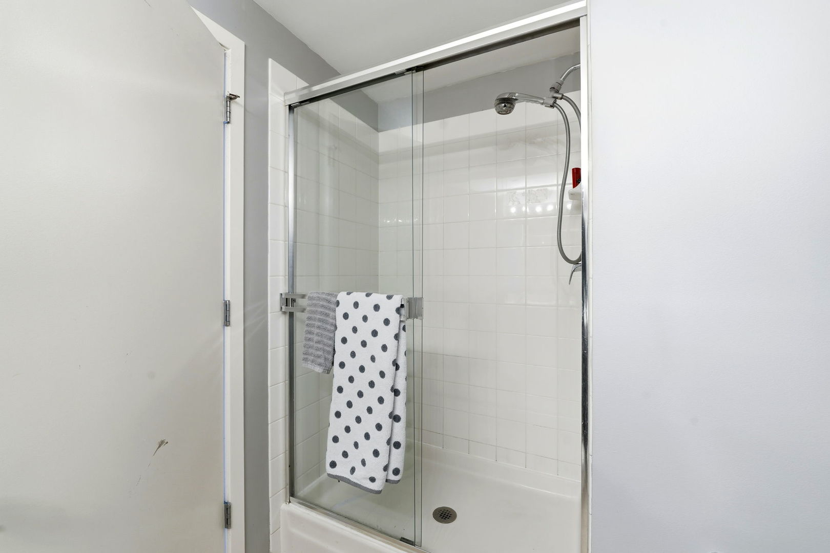 208 W Washington Street #611, Chicago, IL 60606