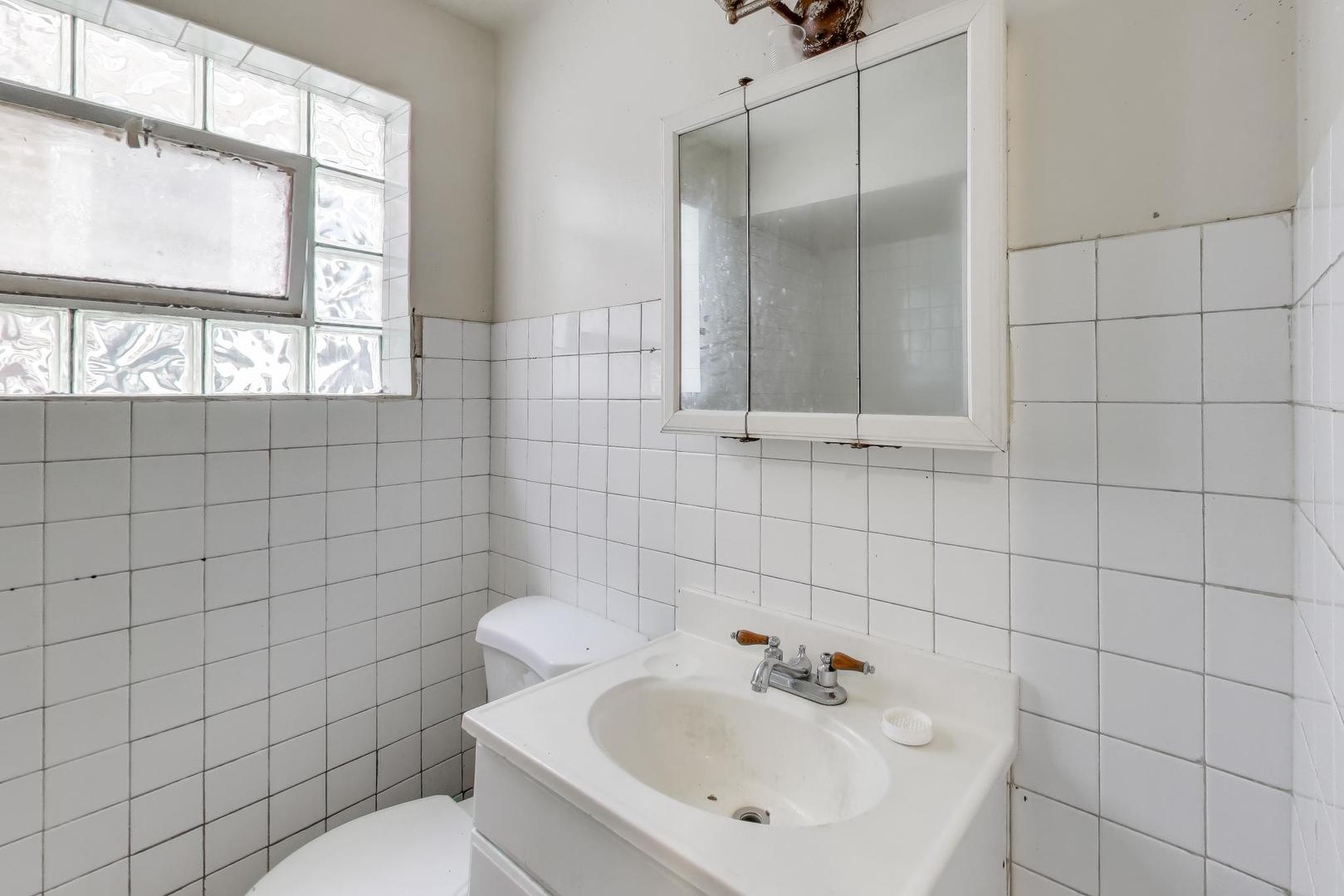 710 W 81st Place, Chicago, IL 60620