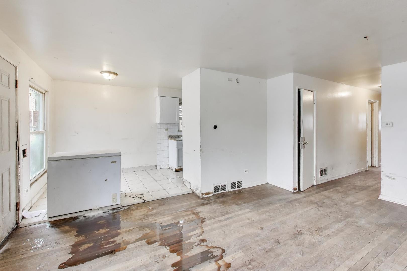 710 W 81st Place, Chicago, IL 60620