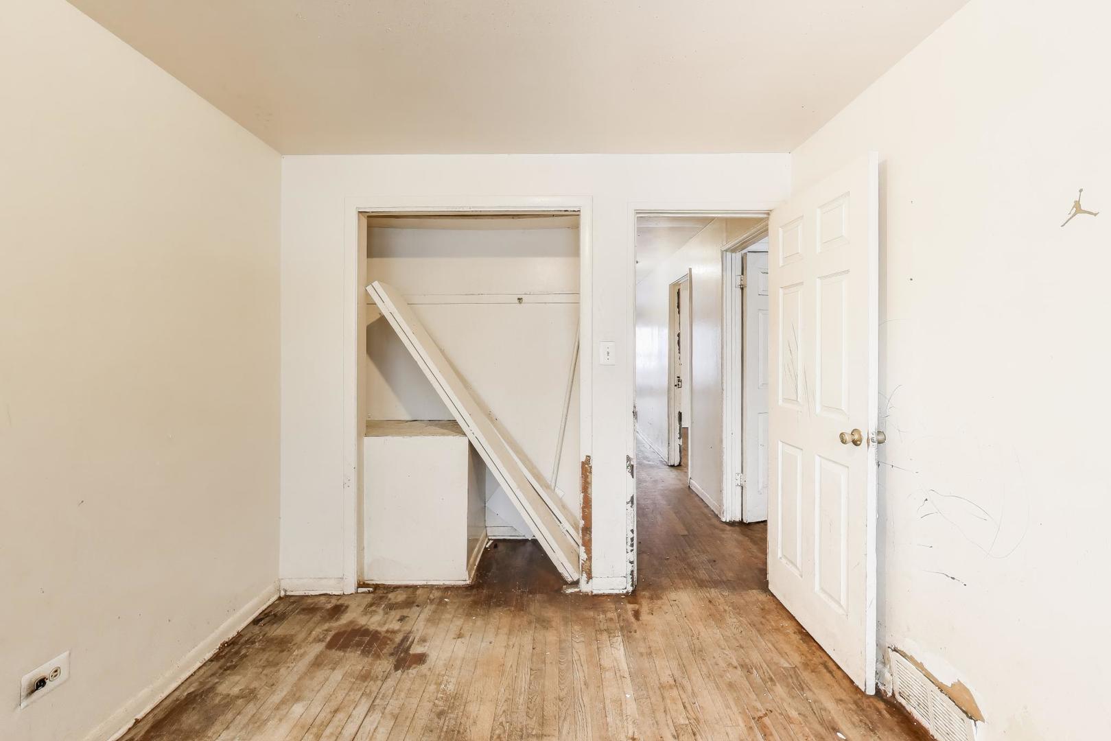 710 W 81st Place, Chicago, IL 60620