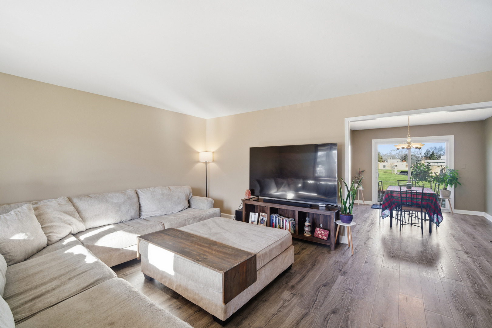 620 Twisted Oak Lane, Buffalo Grove, IL 60089