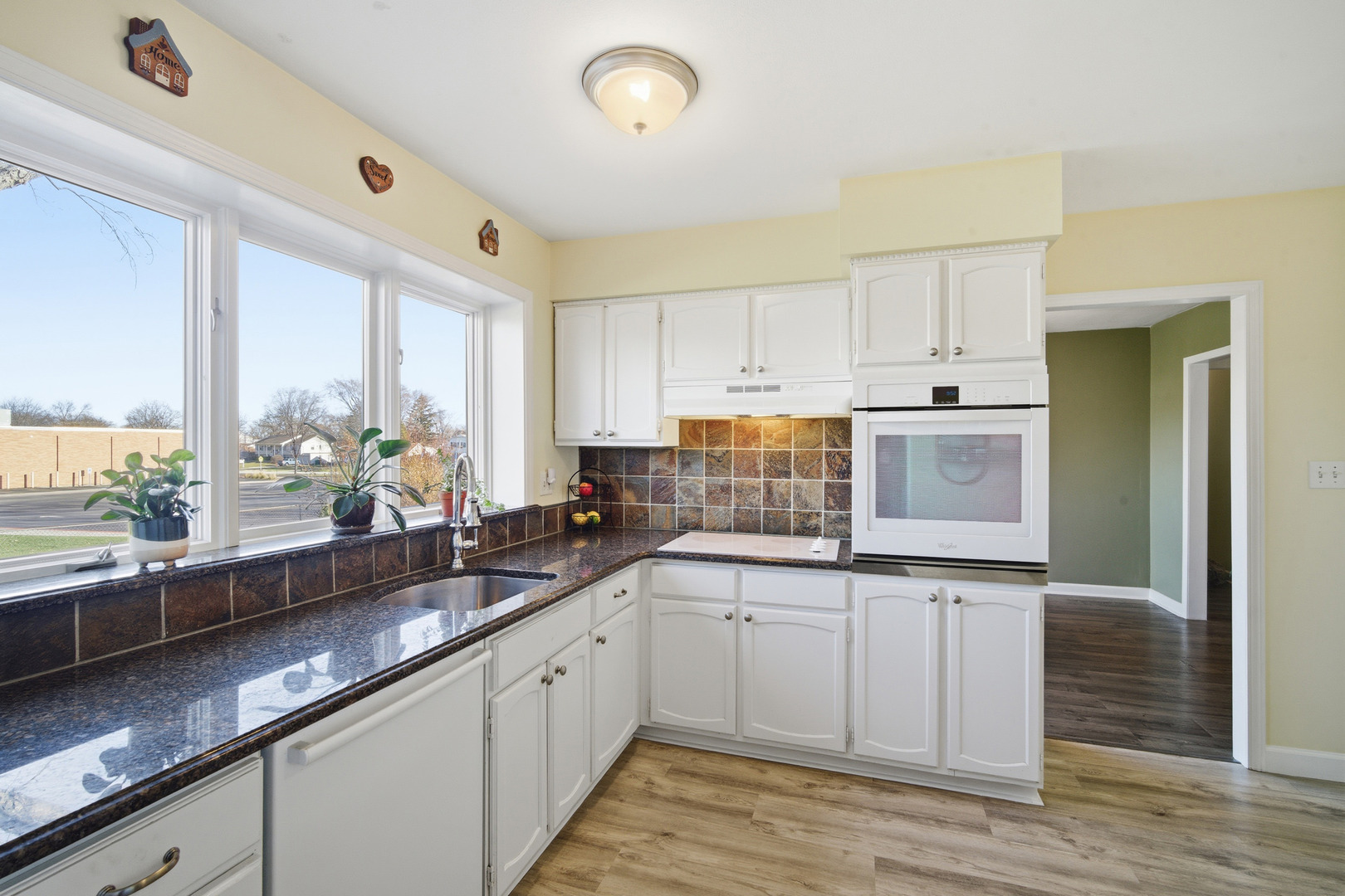 620 Twisted Oak Lane, Buffalo Grove, IL 60089