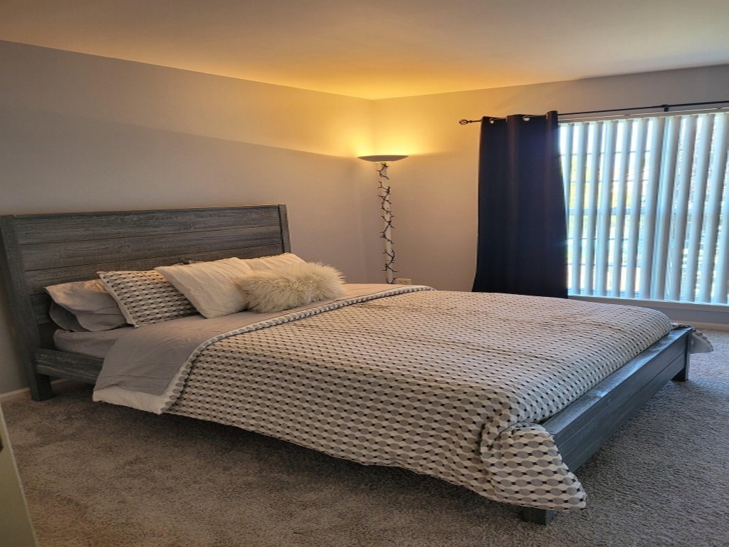 741 Regal Lane, Algonquin, IL 60102