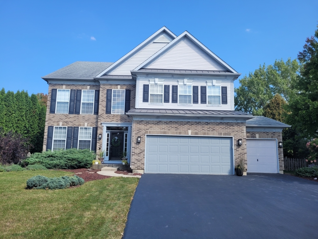 741 Regal Lane, Algonquin, IL 60102