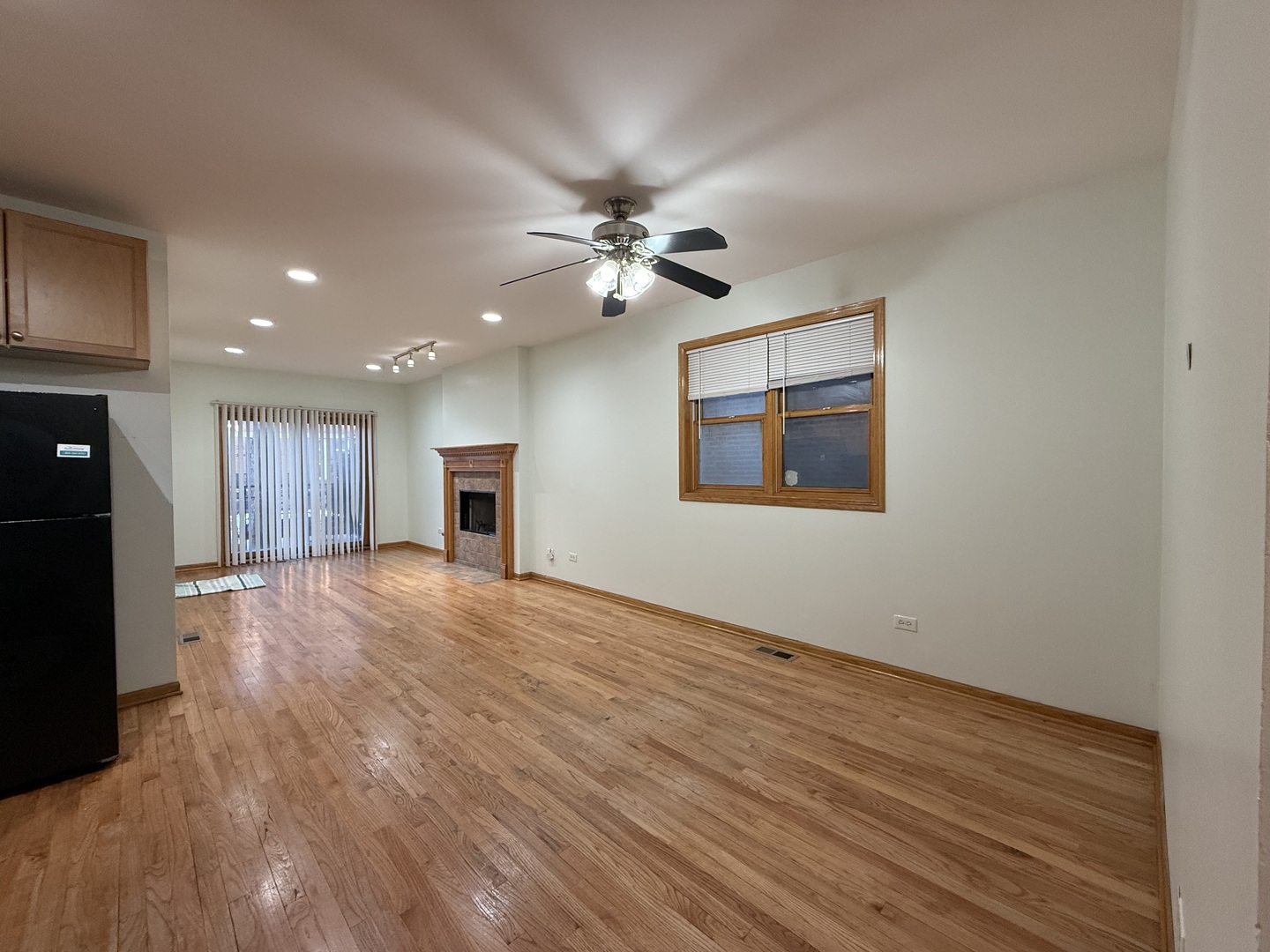 2207 W WARREN Boulevard #1, Chicago, IL 60612