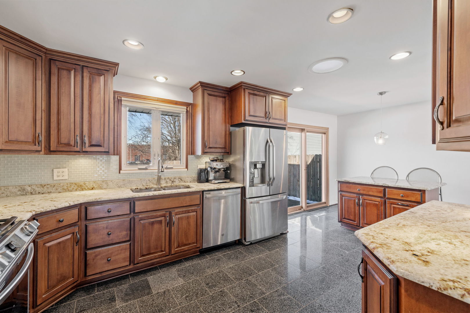 9900 Avenida Del Norte Street, Orland Park, IL 60462