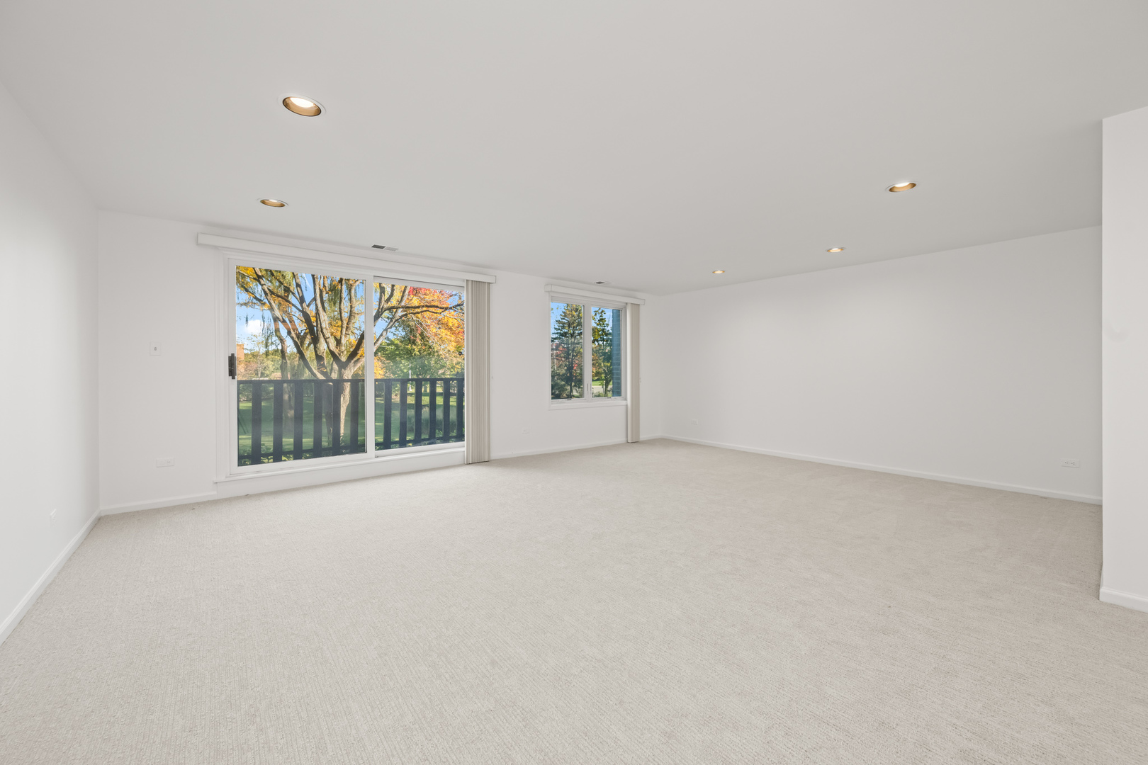 1125 Lake Cook Road #209, Northbrook, IL 60062