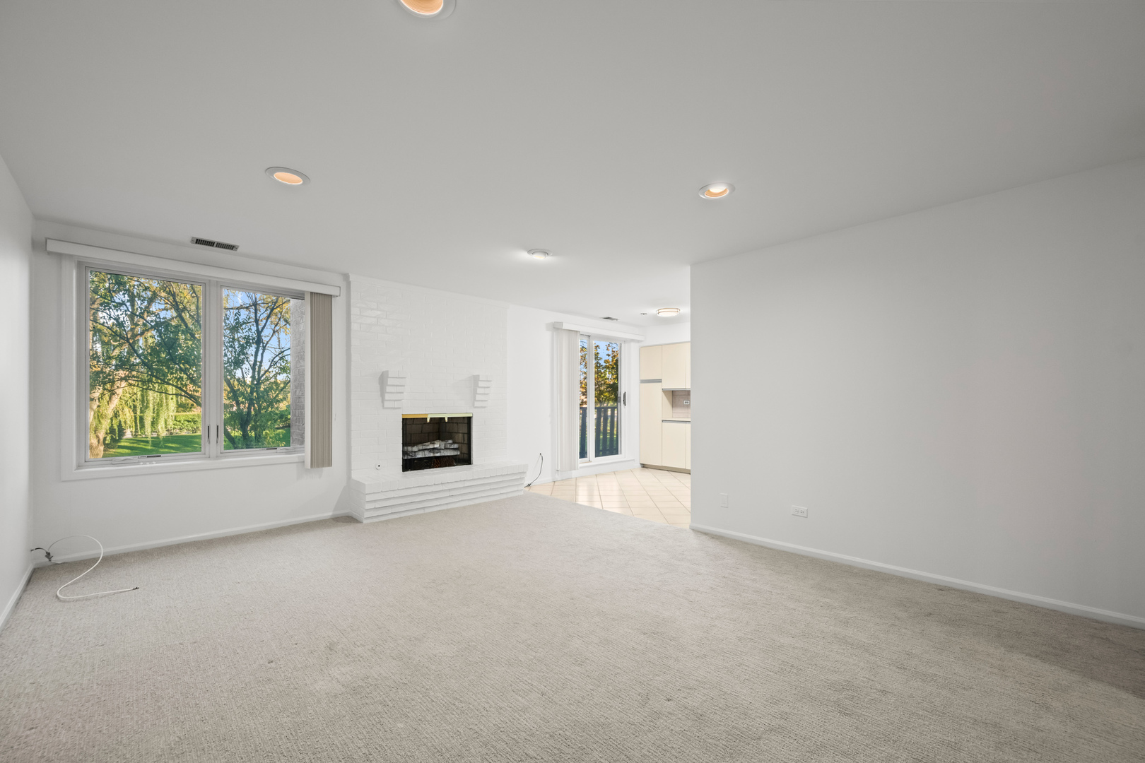 1125 Lake Cook Road #209, Northbrook, IL 60062