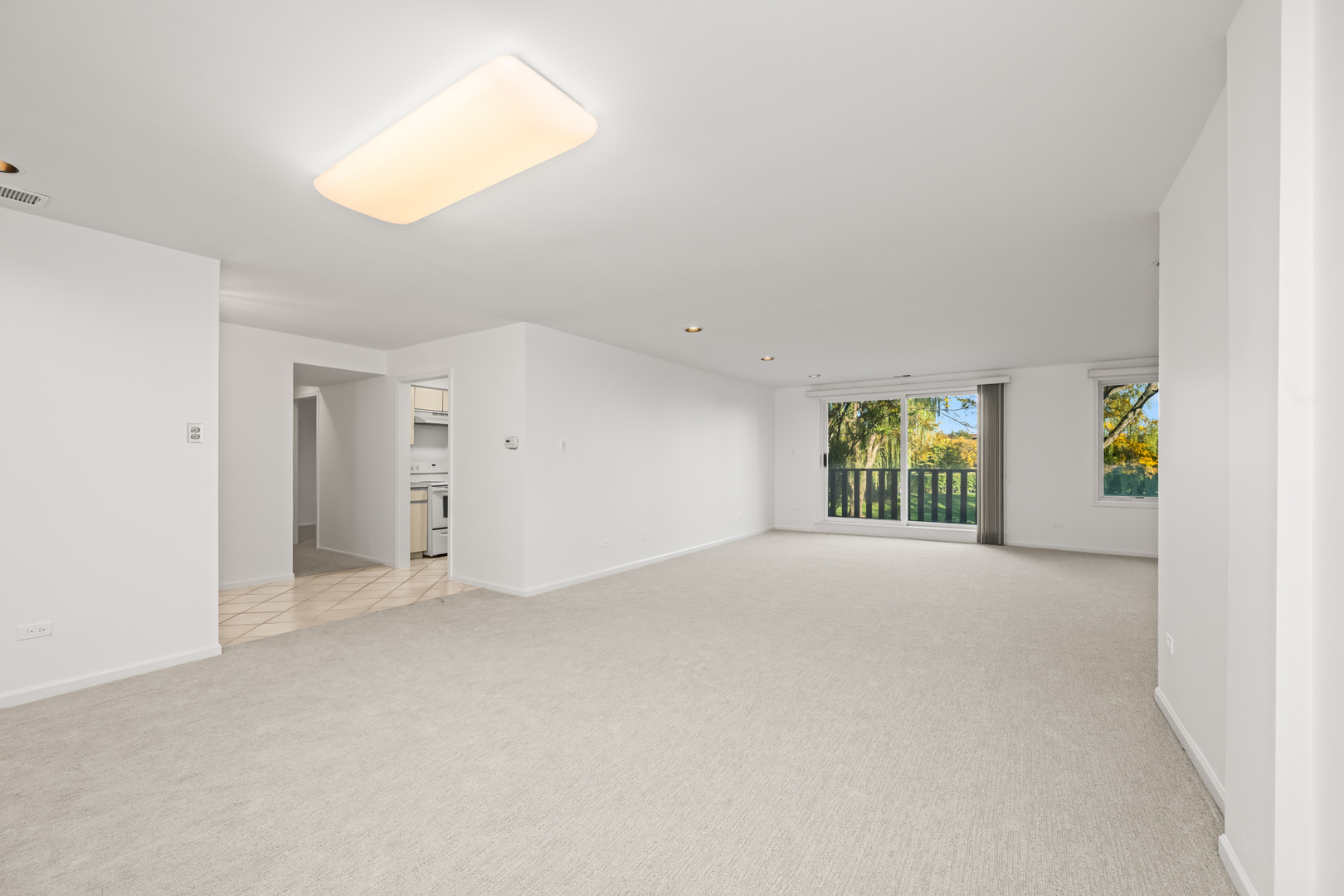 1125 Lake Cook Road #209, Northbrook, IL 60062