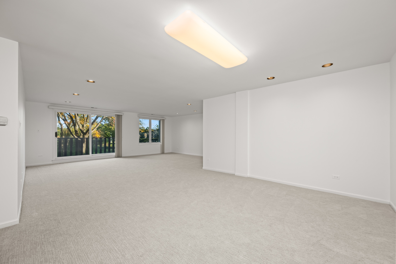 1125 Lake Cook Road #209, Northbrook, IL 60062