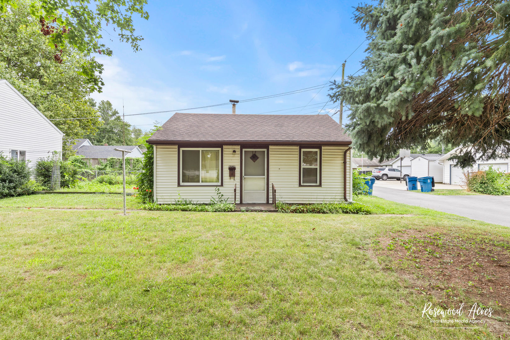 311 S Cleveland Avenue, Bradley, IL 60915