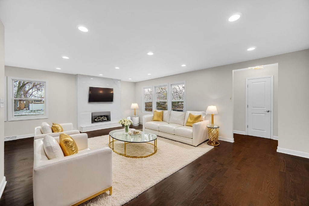 2800 174th Street, Hazel Crest, IL 60429