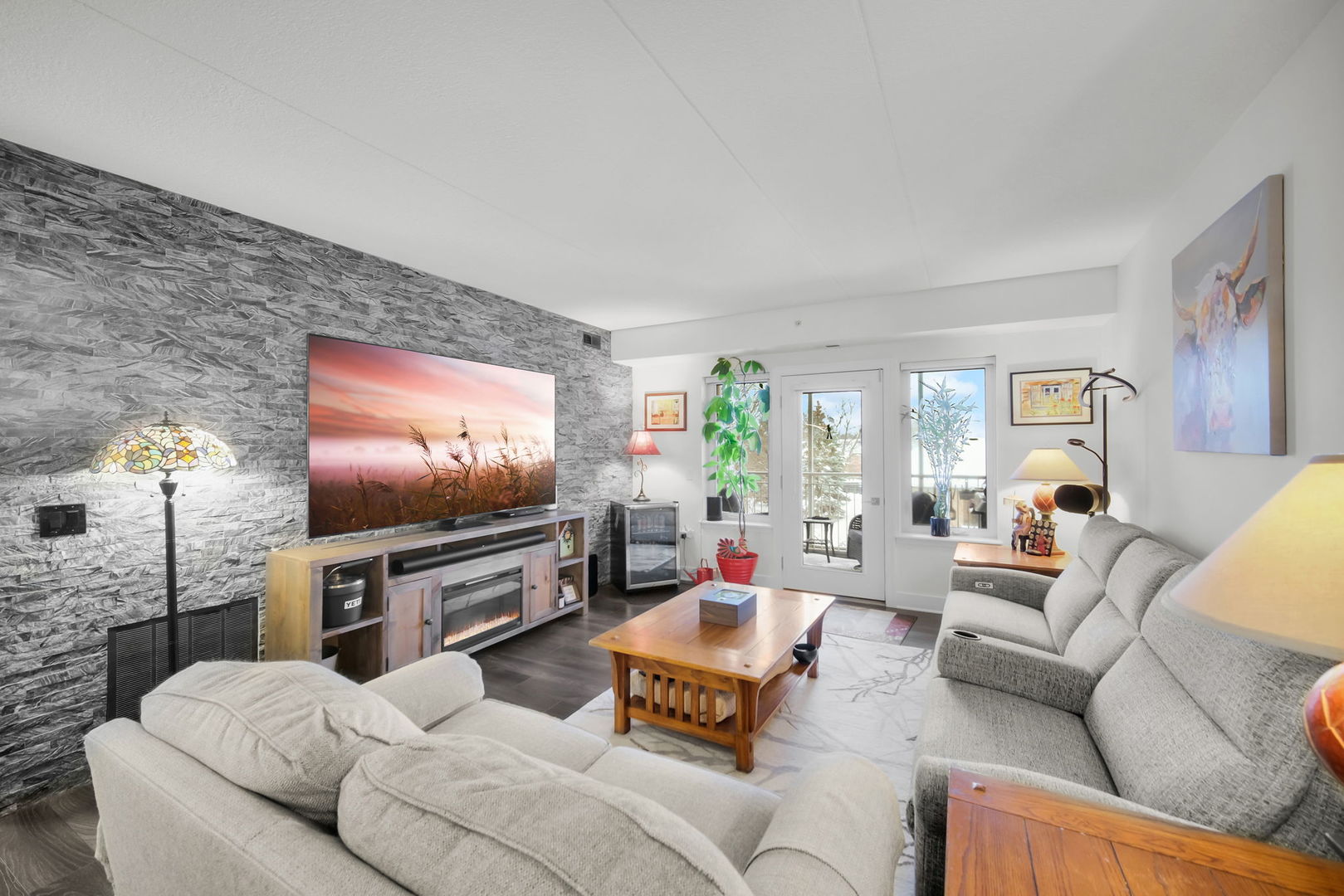 16001 S 88th Avenue #204, Orland Park, IL 60462