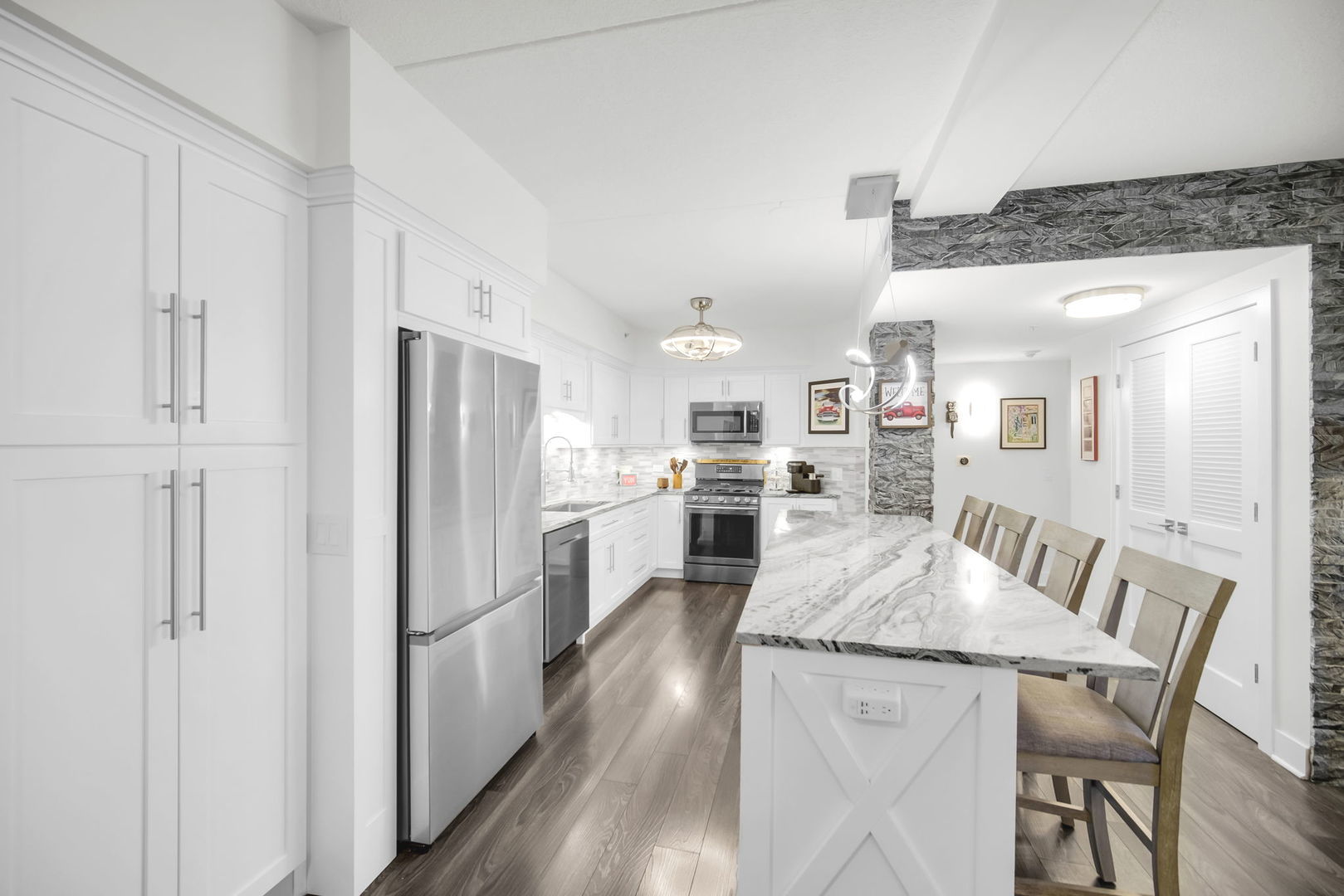 16001 S 88th Avenue #204, Orland Park, IL 60462