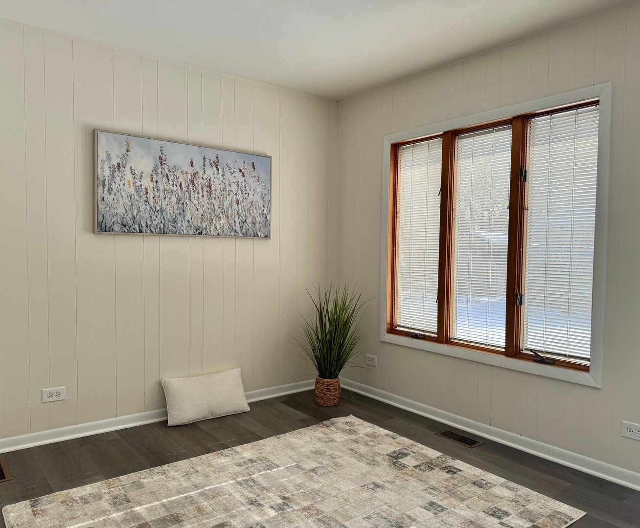 3051 S Scott Street, Des Plaines, IL 60018