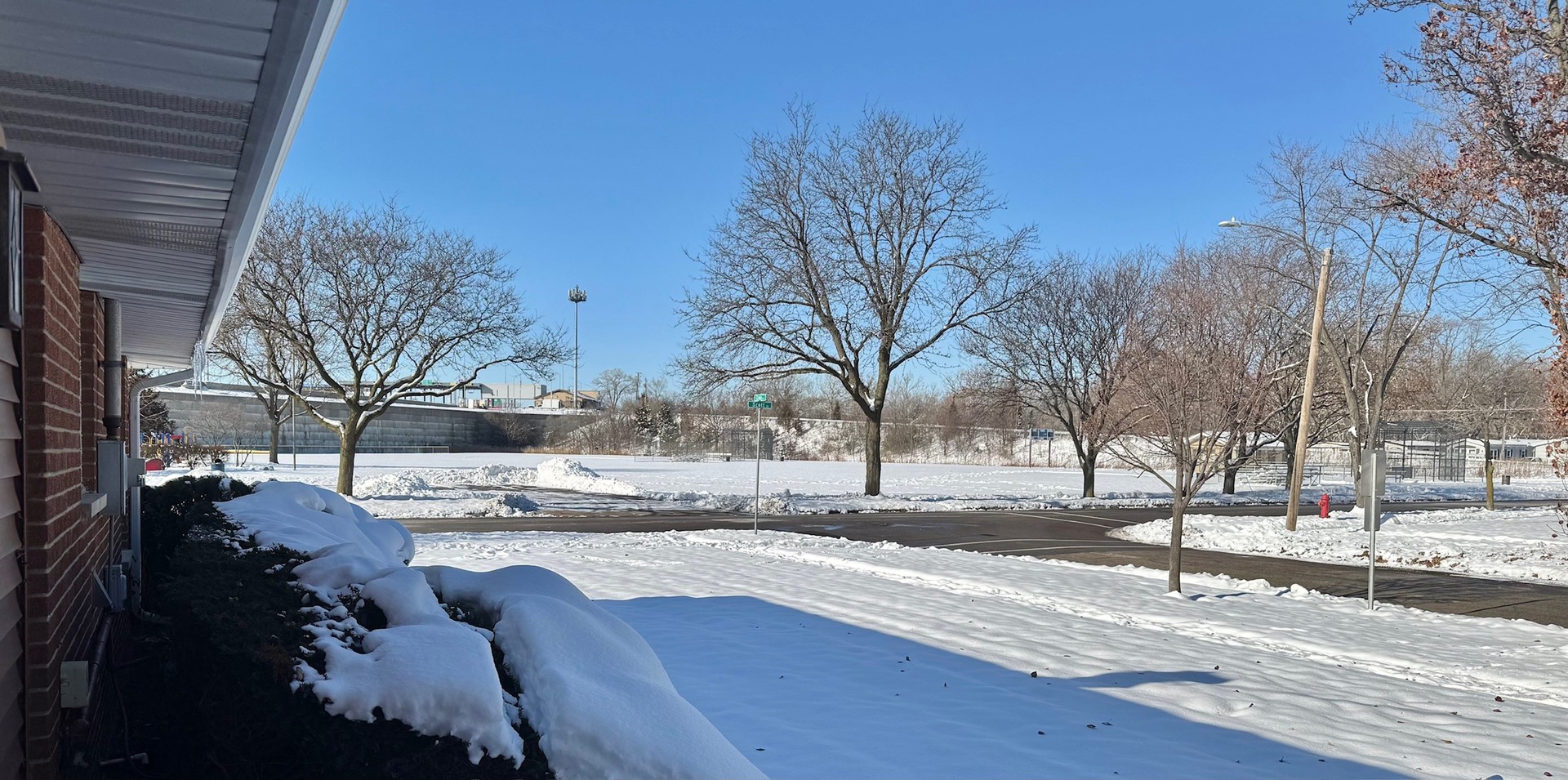 3051 S Scott Street, Des Plaines, IL 60018