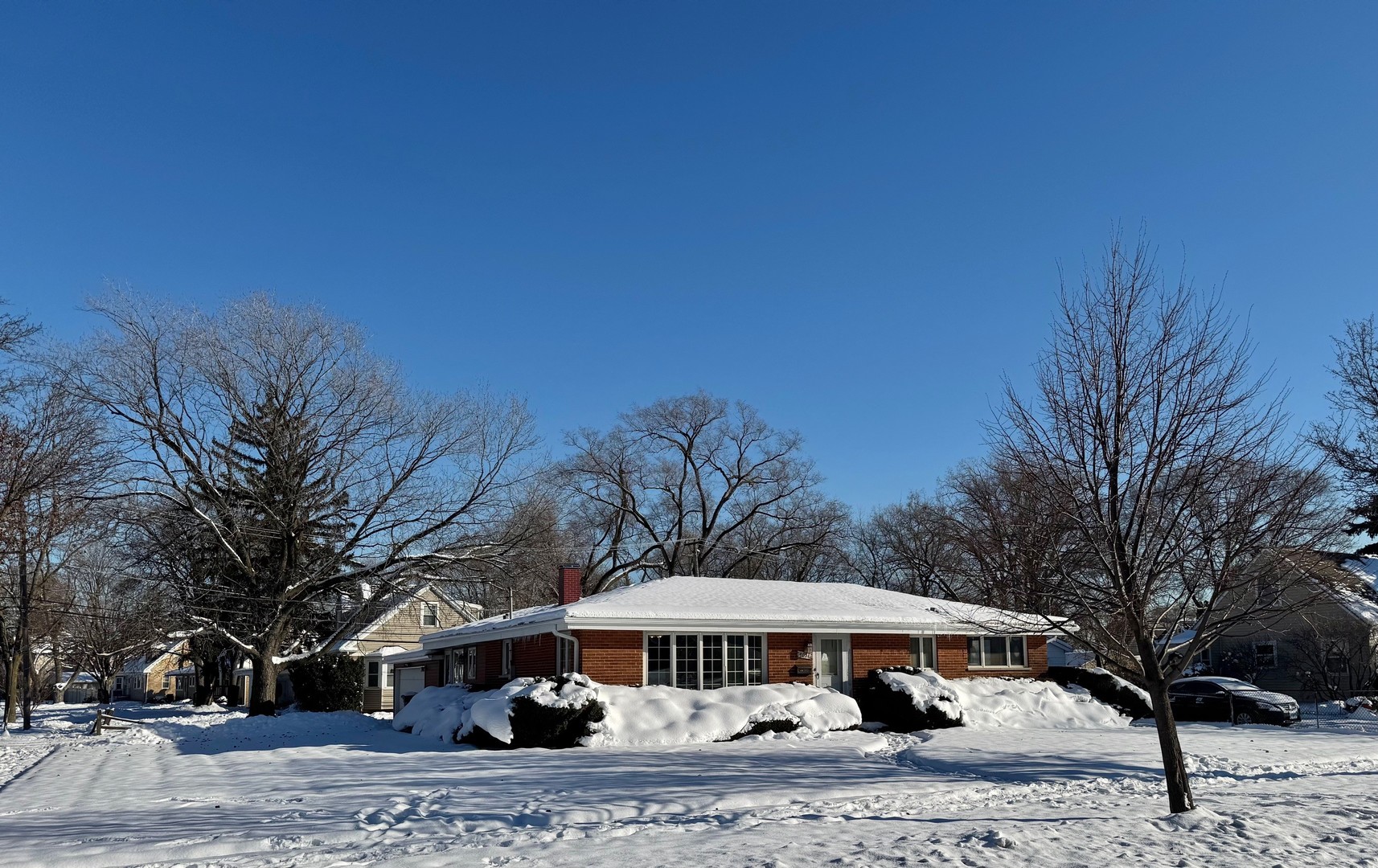 3051 S Scott Street, Des Plaines, IL 60018