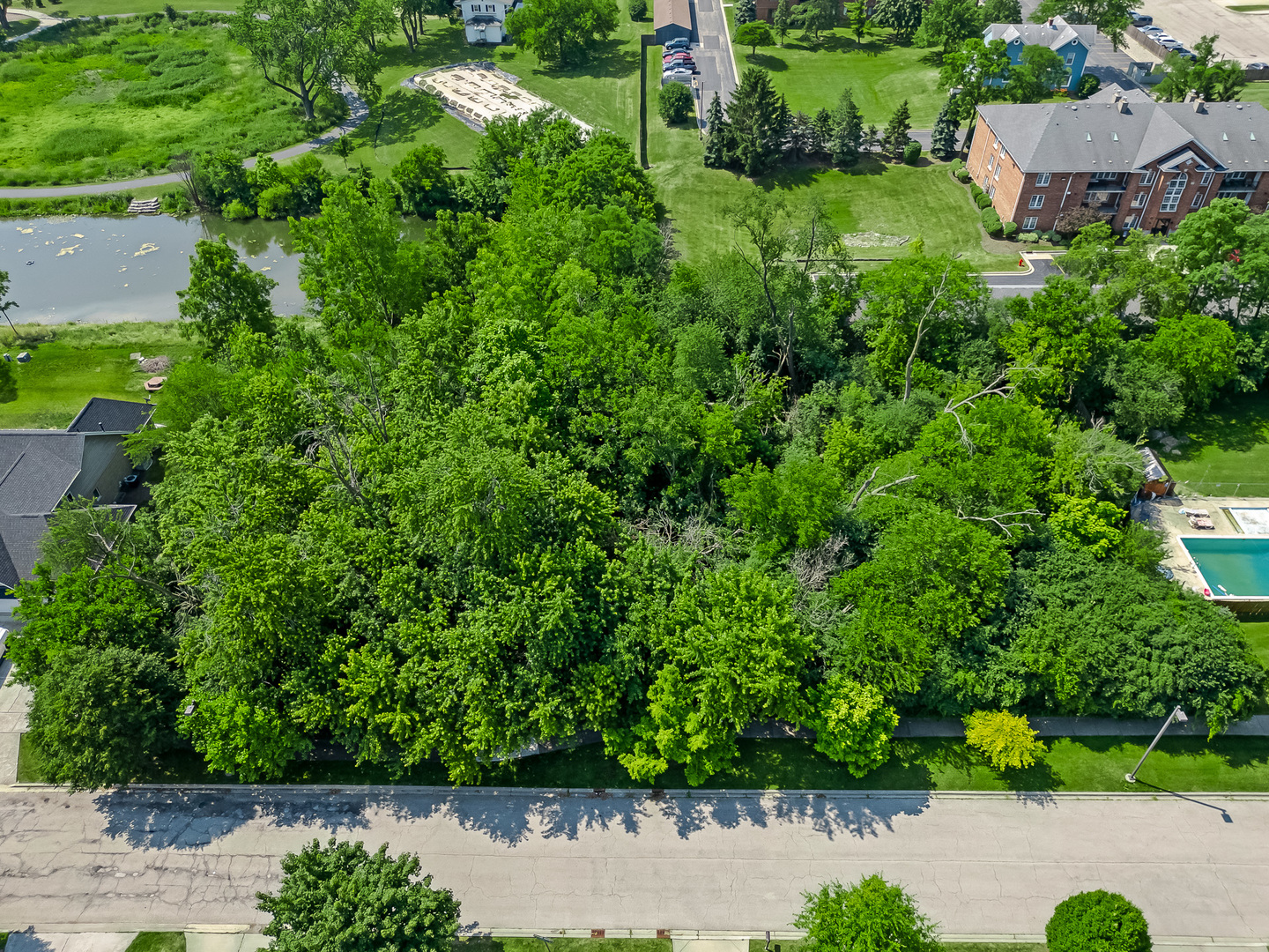 25 Hidden View Drive, Westmont, IL 60559