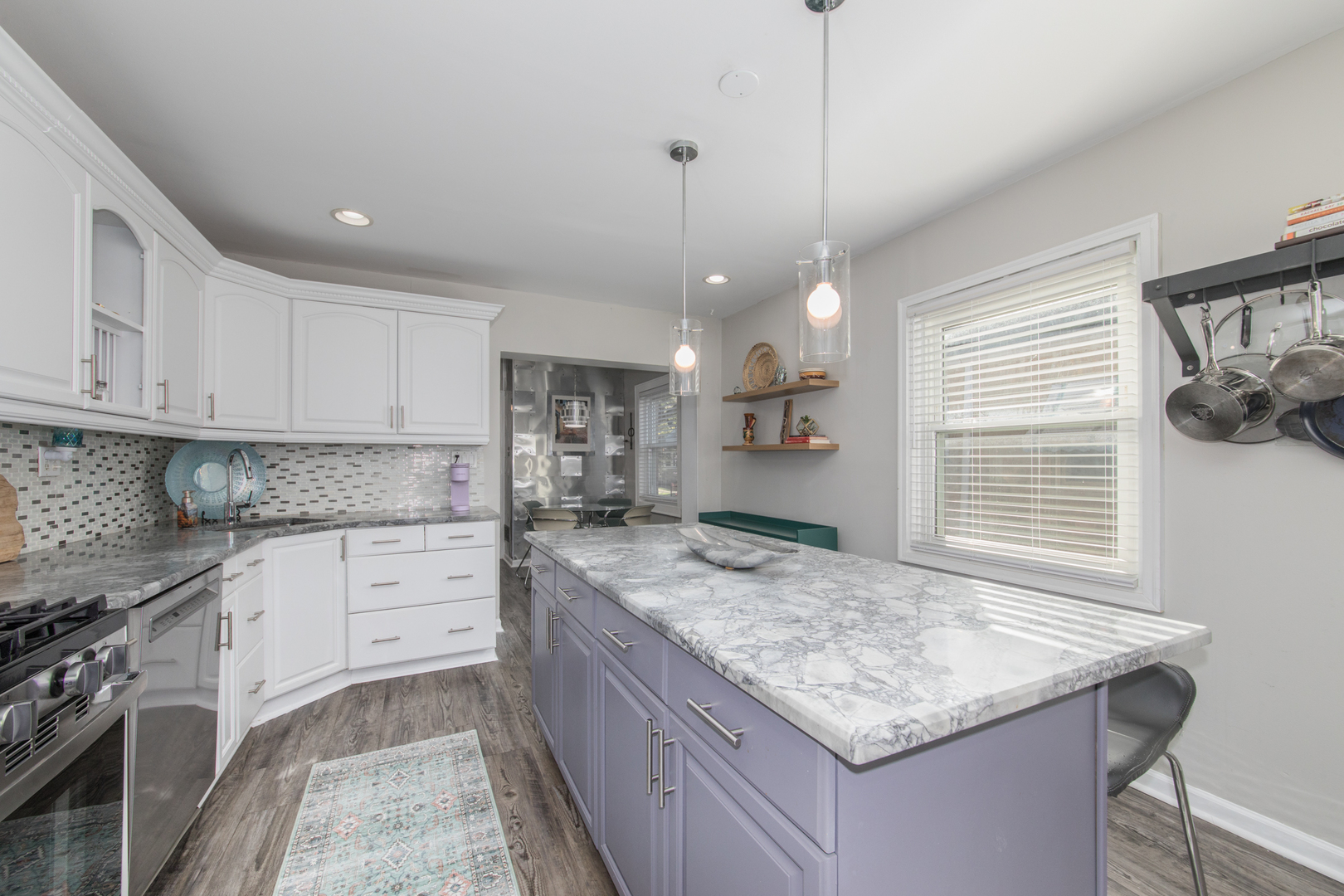 3312 N New England Avenue, Chicago, IL 60634