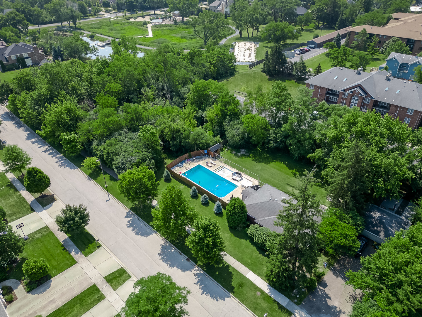 25 Hidden View Drive, Westmont, IL 60559
