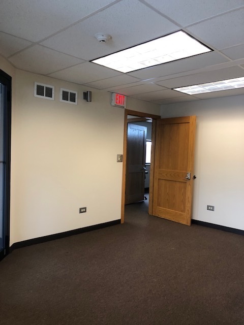 13255 Southwest Highway, Orland Park, IL 60462