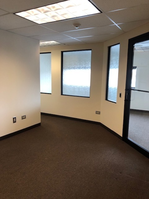 13255 Southwest Highway, Orland Park, IL 60462