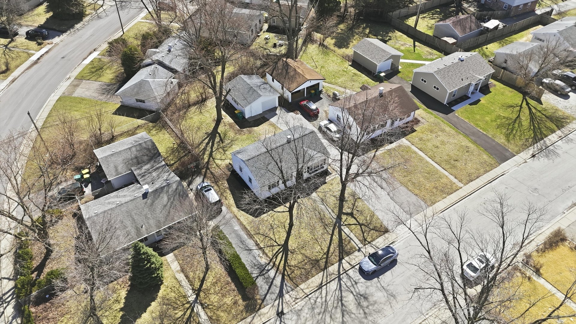 112 Saint Jude Avenue, Joliet, IL 60436