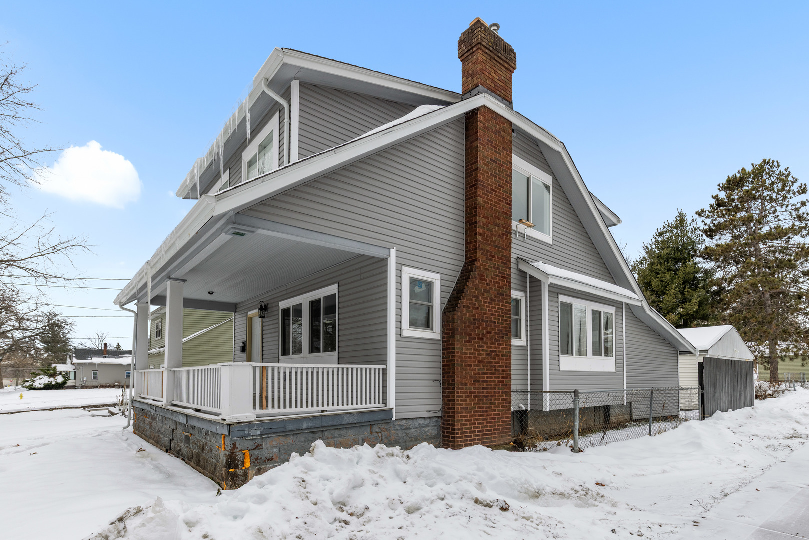 319 Foster Avenue, Rockford, IL 61102