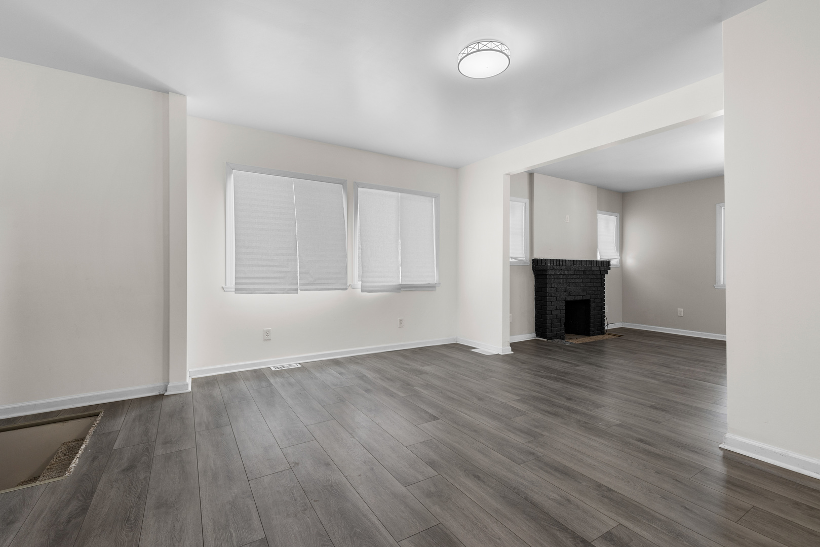 319 Foster Avenue, Rockford, IL 61102