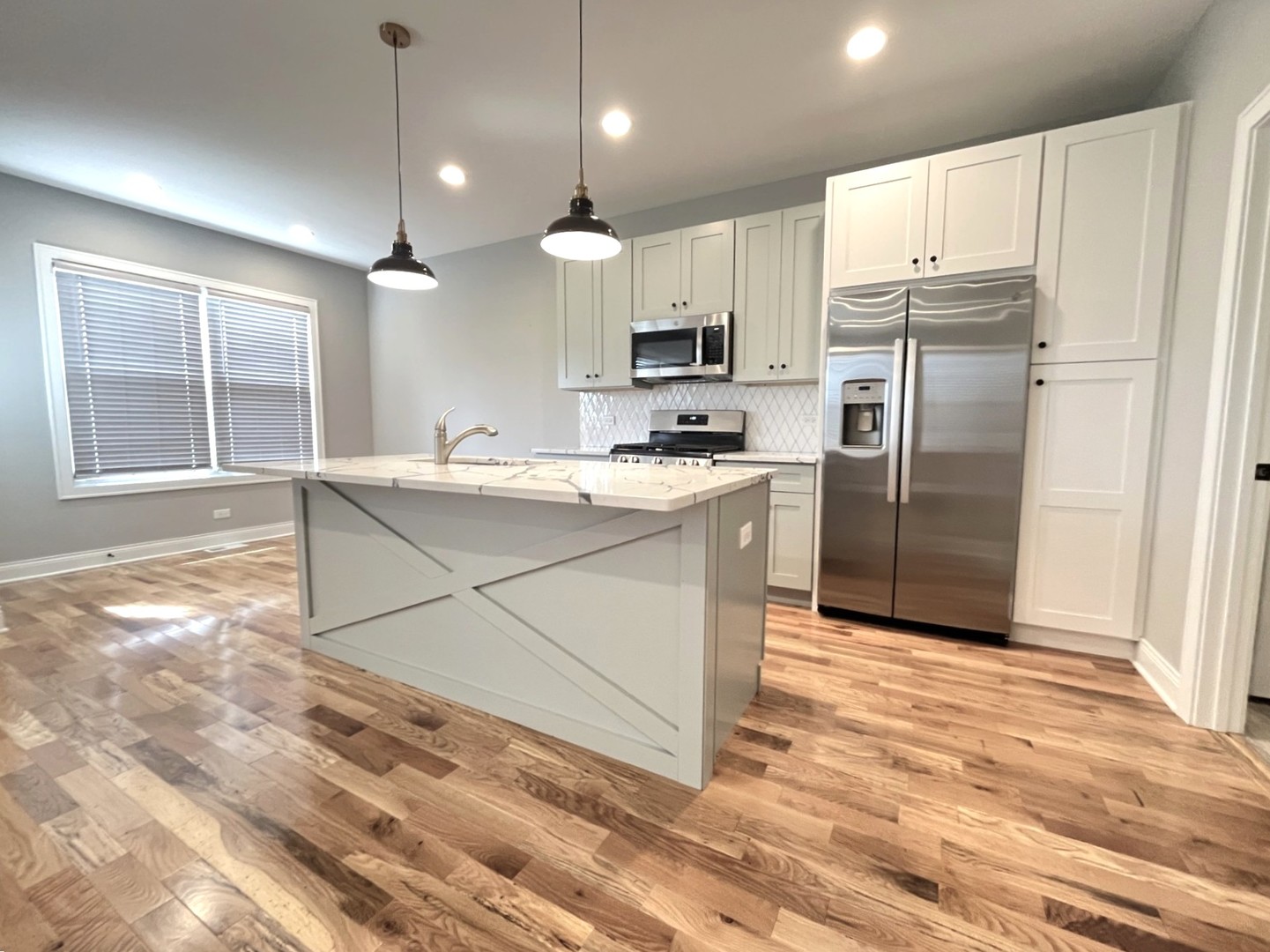 994 CENTER Drive, Marengo, IL 60152