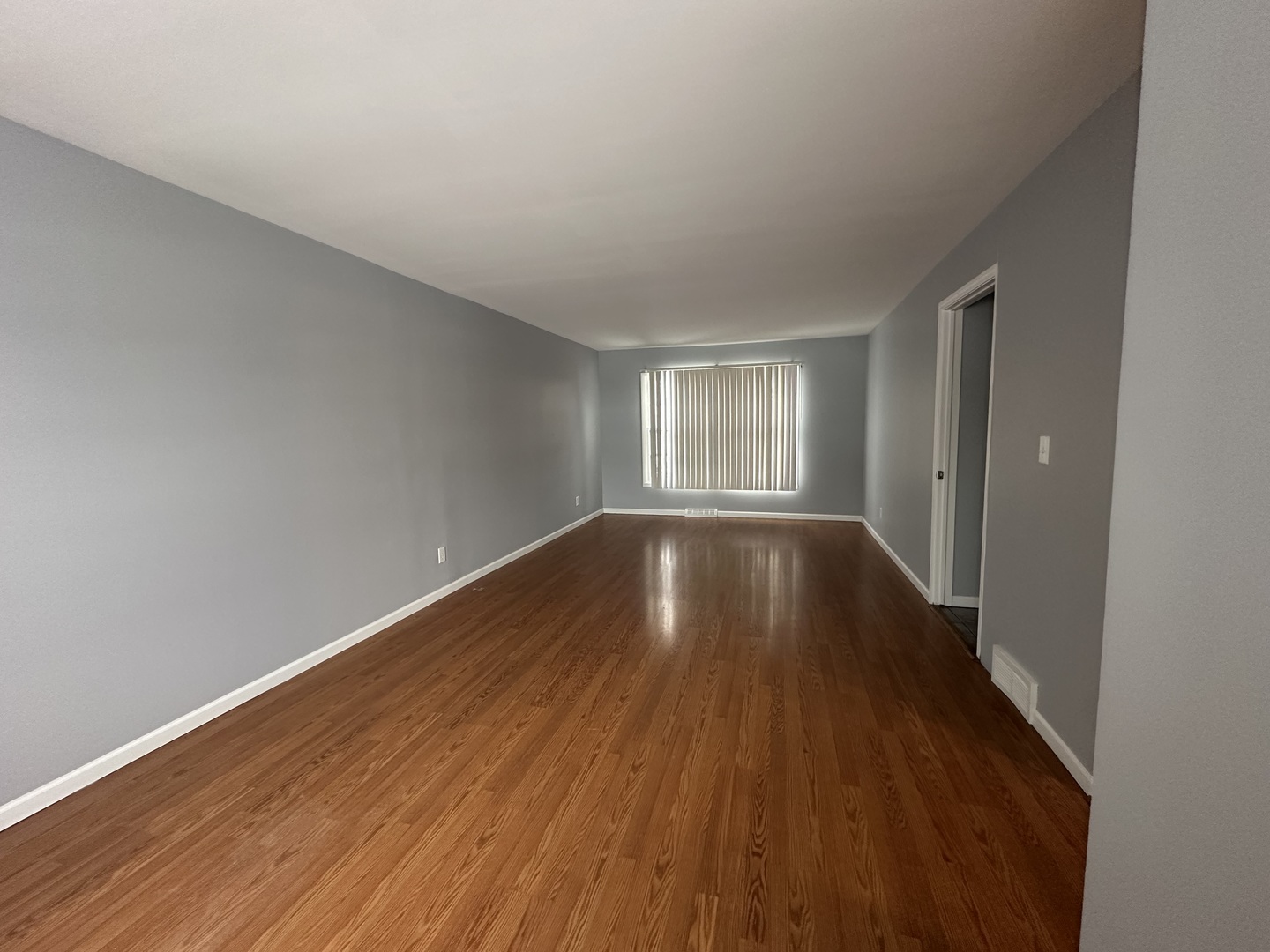 1421 Heather Drive, Aurora, IL 60506